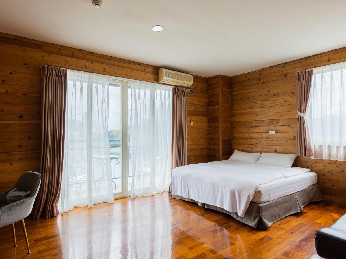 Bishui Shanju Lakeside B&B Юйчі Екстер'єр фото