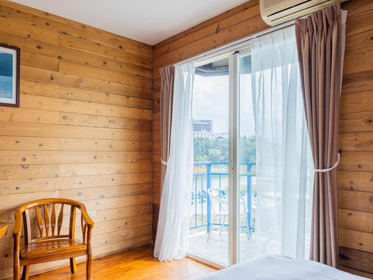 Bishui Shanju Lakeside B&B Юйчі Екстер'єр фото