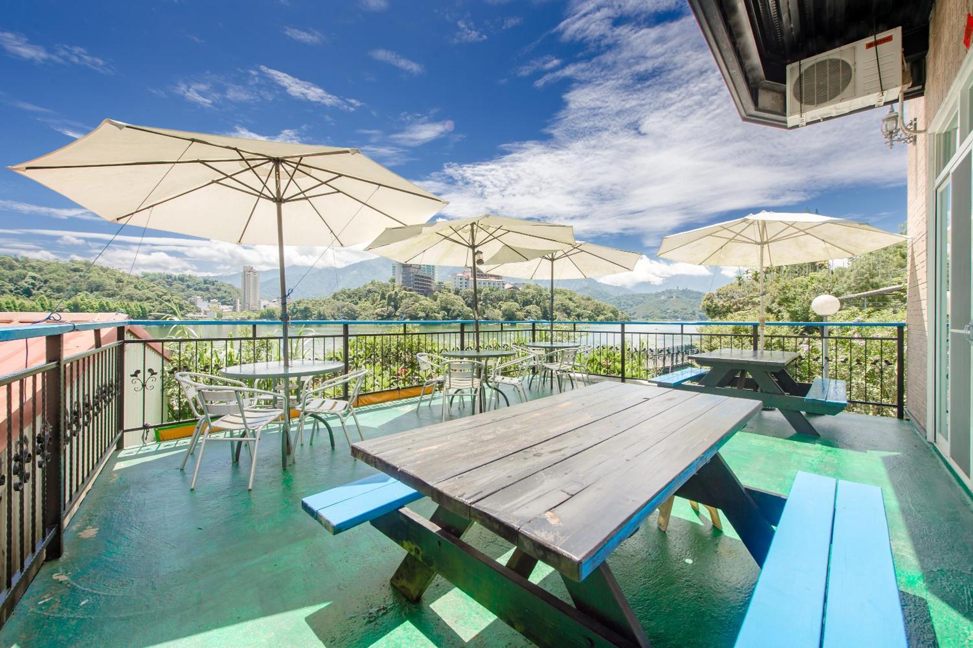 Bishui Shanju Lakeside B&B Юйчі Екстер'єр фото