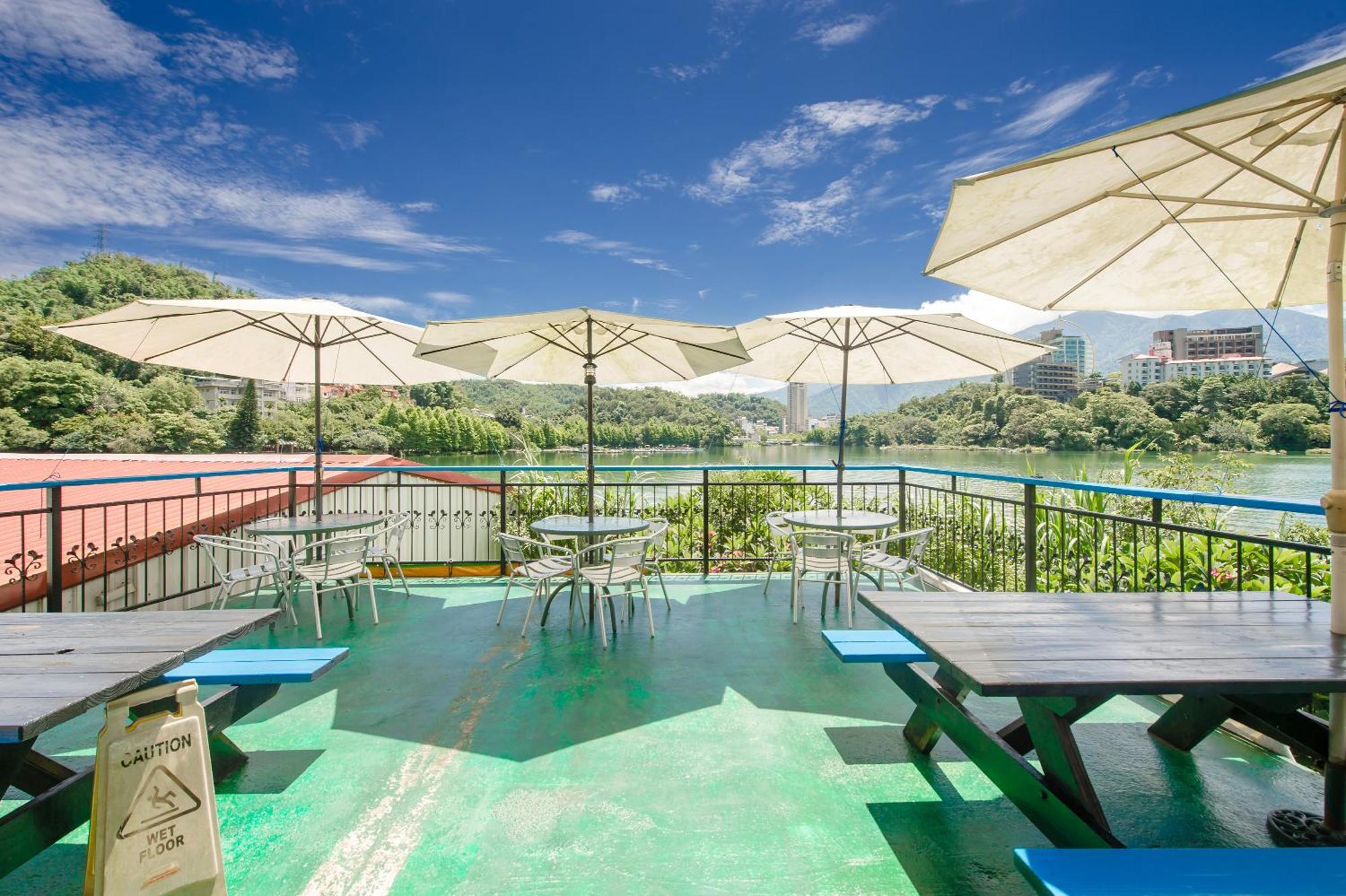 Bishui Shanju Lakeside B&B Юйчі Екстер'єр фото