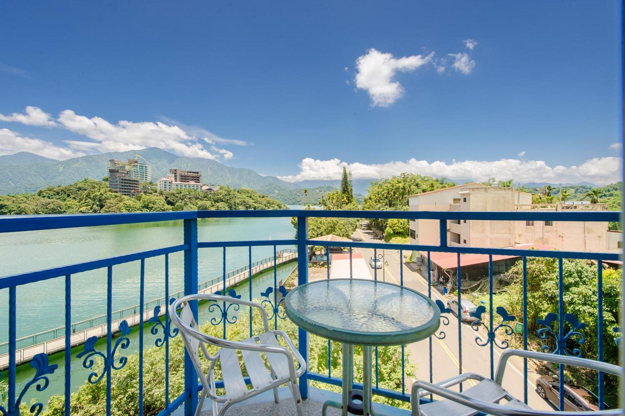 Bishui Shanju Lakeside B&B Юйчі Екстер'єр фото