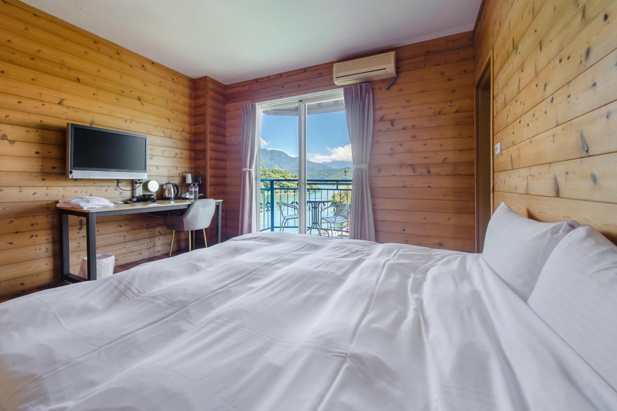 Bishui Shanju Lakeside B&B Юйчі Екстер'єр фото