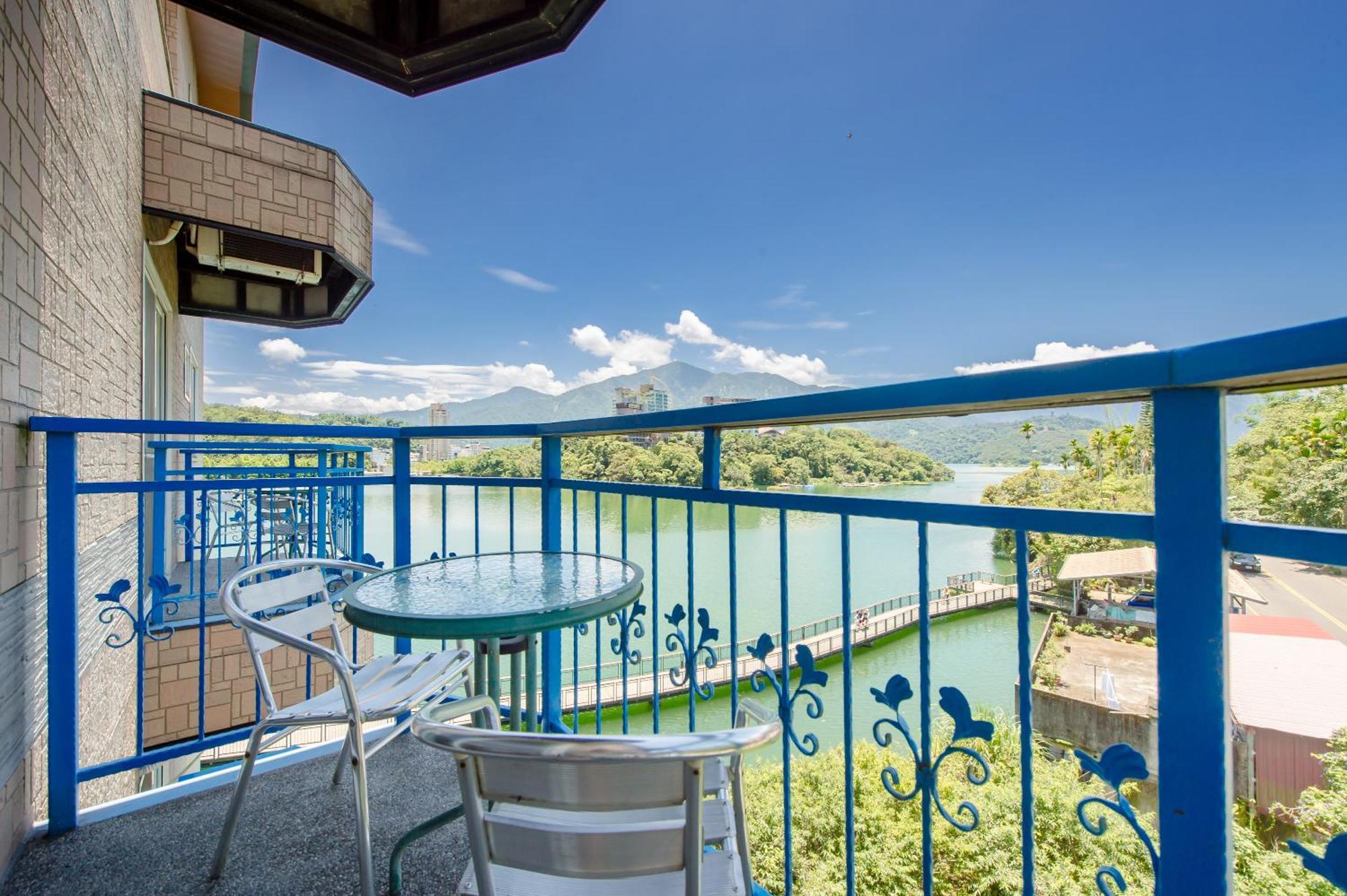 Bishui Shanju Lakeside B&B Юйчі Екстер'єр фото