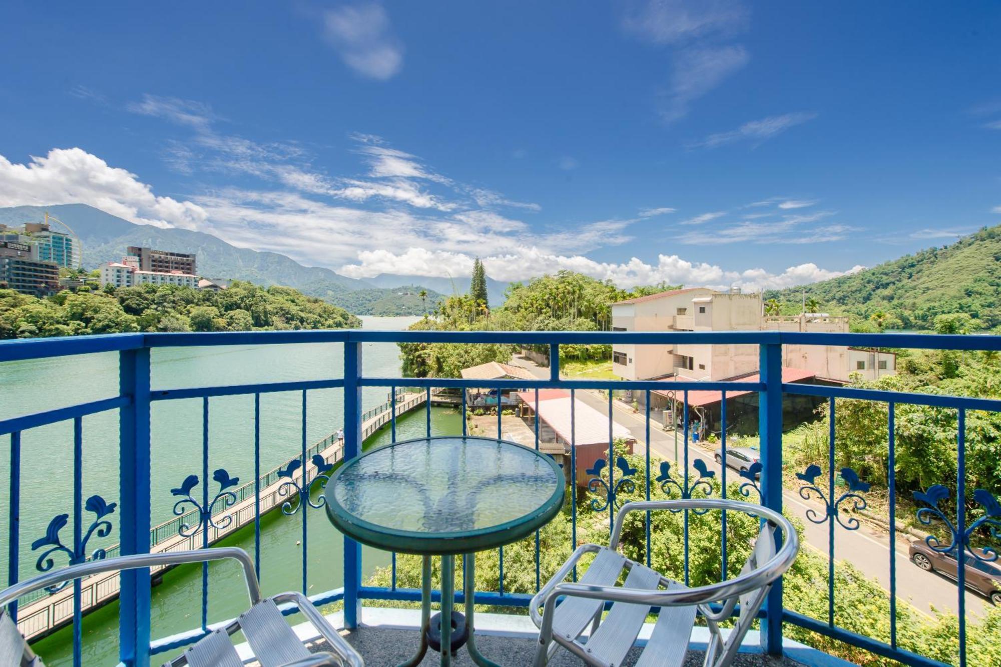 Bishui Shanju Lakeside B&B Юйчі Екстер'єр фото